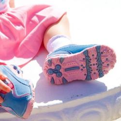Як визначити розмір дитячого ортопедичного взуття?