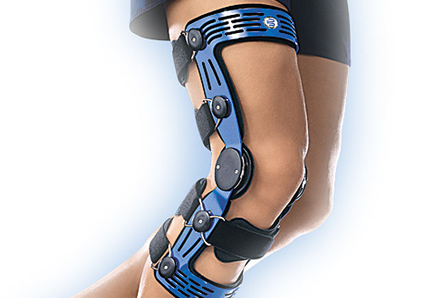Функциональный ортез для стабилизации коленного сустава SecuTec Genu, Bauerfeind (Германия)