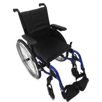 Облегченная инвалидная коляска Invacare Action 4 NG HD