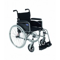Облегченная инвалидная коляска Invacare Action 1 NG 