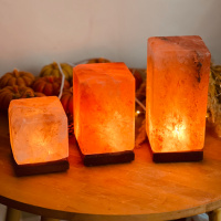 Соляний світильник Saltlamp 'Прямокутник' (3 кг)