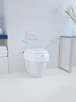 Сиденье для туалета Invacare Aquatec AT900 с подлокотниками (Франция)